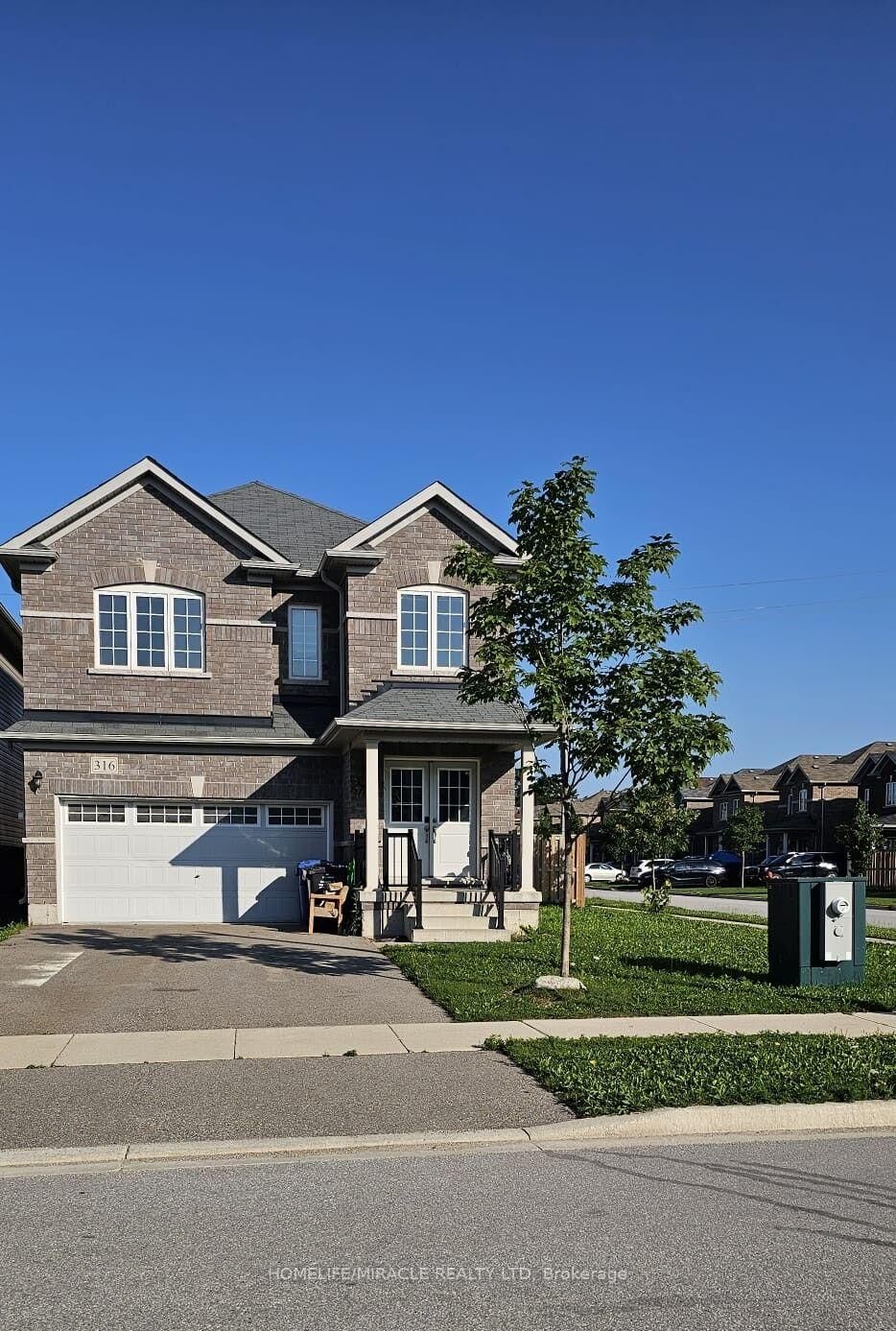 Property Photo:  316 Vandusen Avenue  ON N0C 1B0 