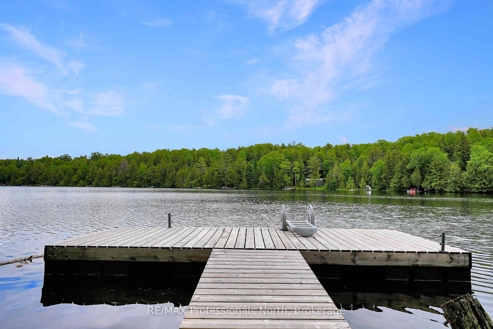 Property Photo:  1010 Tanager Lane  ON K0L 1X0 