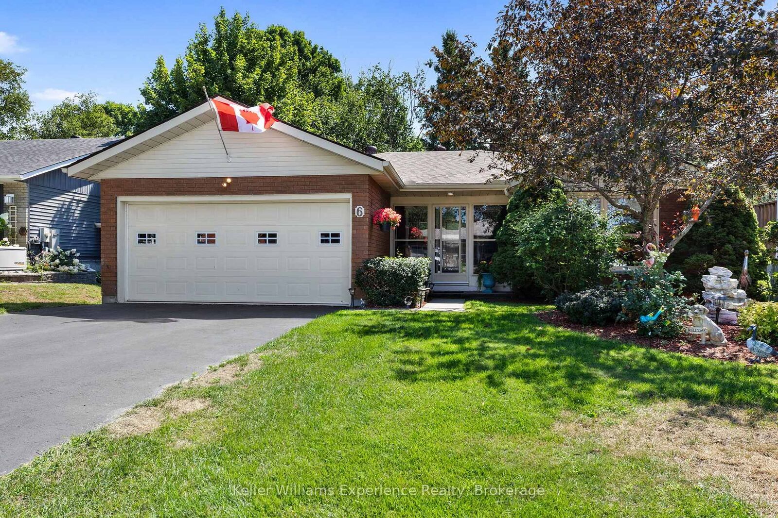 Property Photo:  6 Bonaventure Place  ON L9M 1J3 