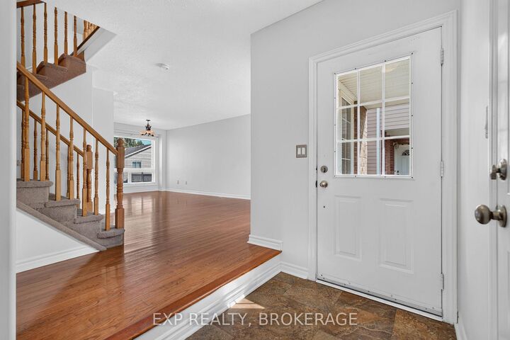 Property Photo:  1896 Berrywood Crescent  ON K7P 3G4 