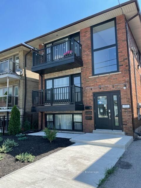 Property Photo:  391 Royal York Road  ON M8Y 2R4 
