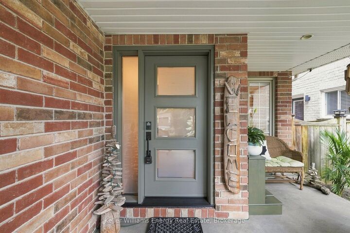 Property Photo:  442 Meadow Street  ON L1L 1C1 