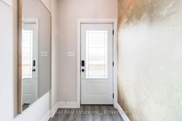 Property Photo:  291 Stewart Street 5  ON K9J 3N2 