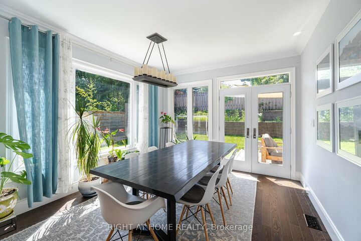 Property Photo:  19 Talgarth Road  ON M9B 6H1 
