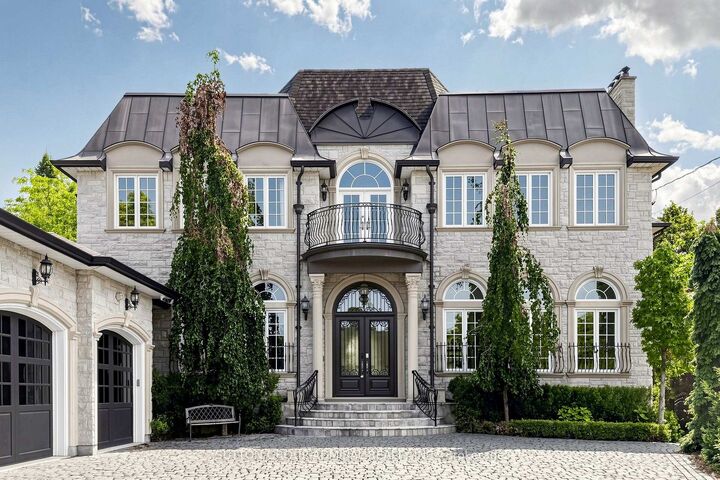 Property Photo: 187 Davidson Drive ON L4L 1M2