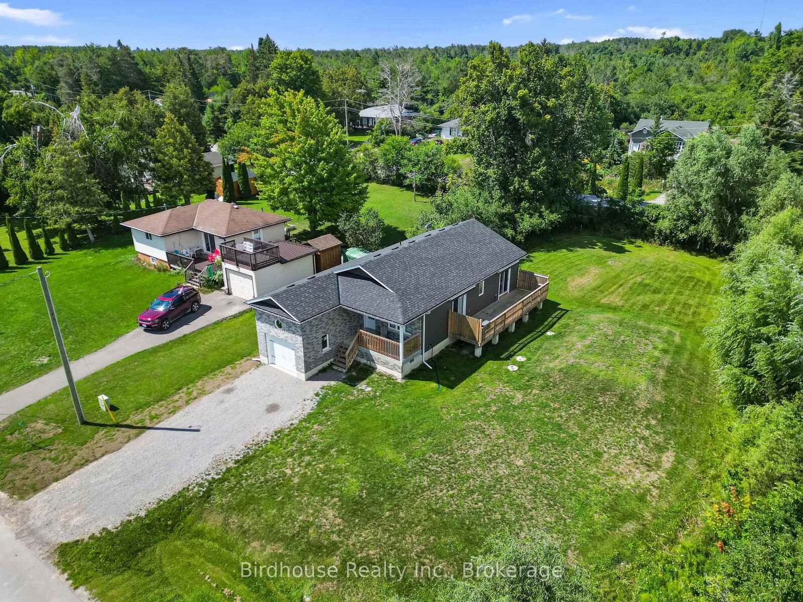 Property Photo: 223 Crosby Drive ON K0M 1A0