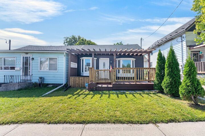 Property Photo: 31 Albany Street ON L1H 2Y9