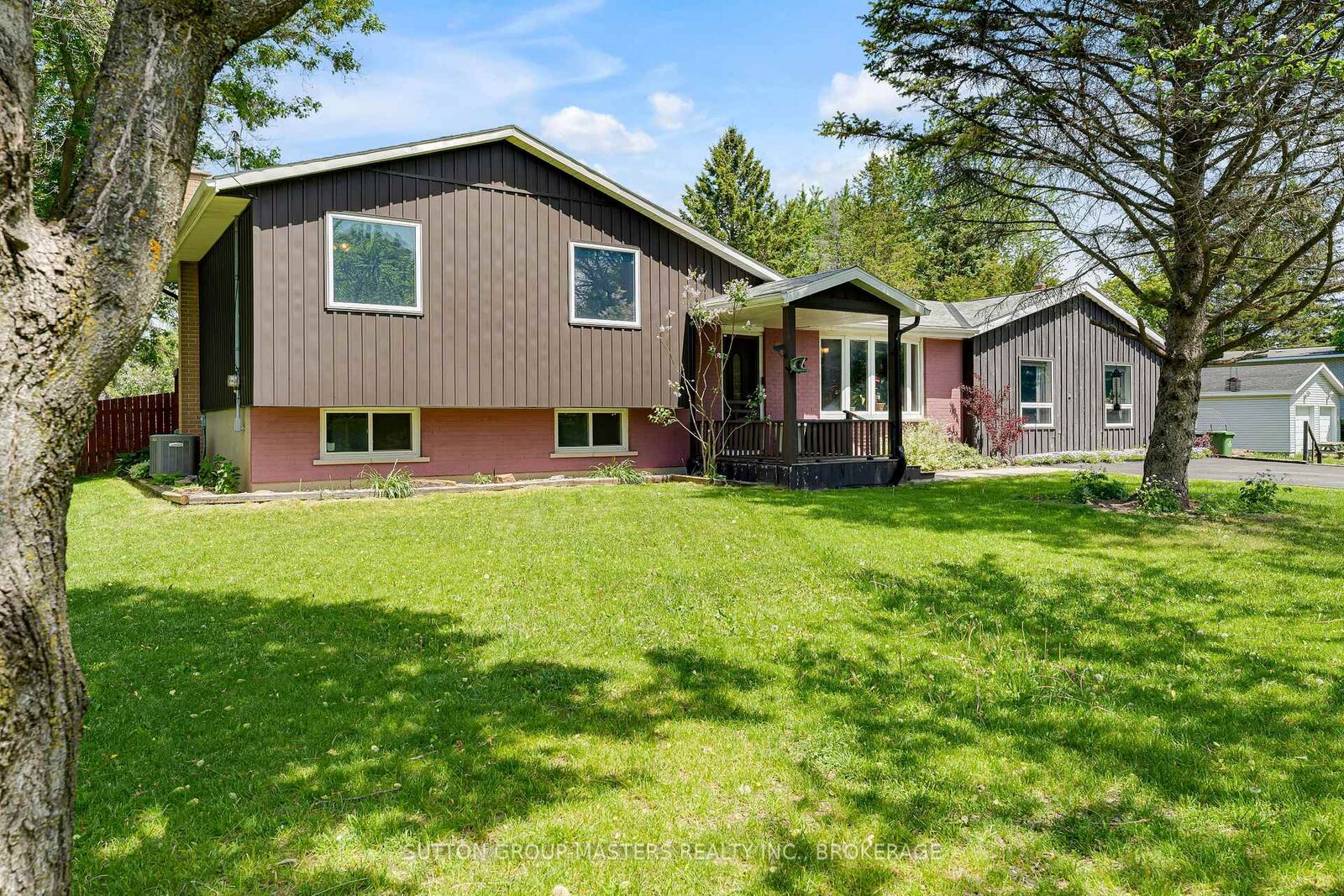 Property Photo: 2025 Cole Hill Road ON K0H 1S0