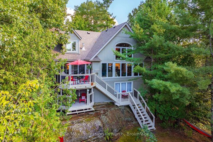 Property Photo: 1005 Laidlaw Avenue ON L0K 2B0