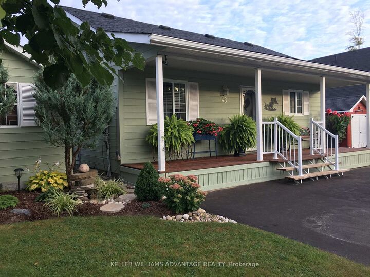 48 Madawaska Trail — photo 1