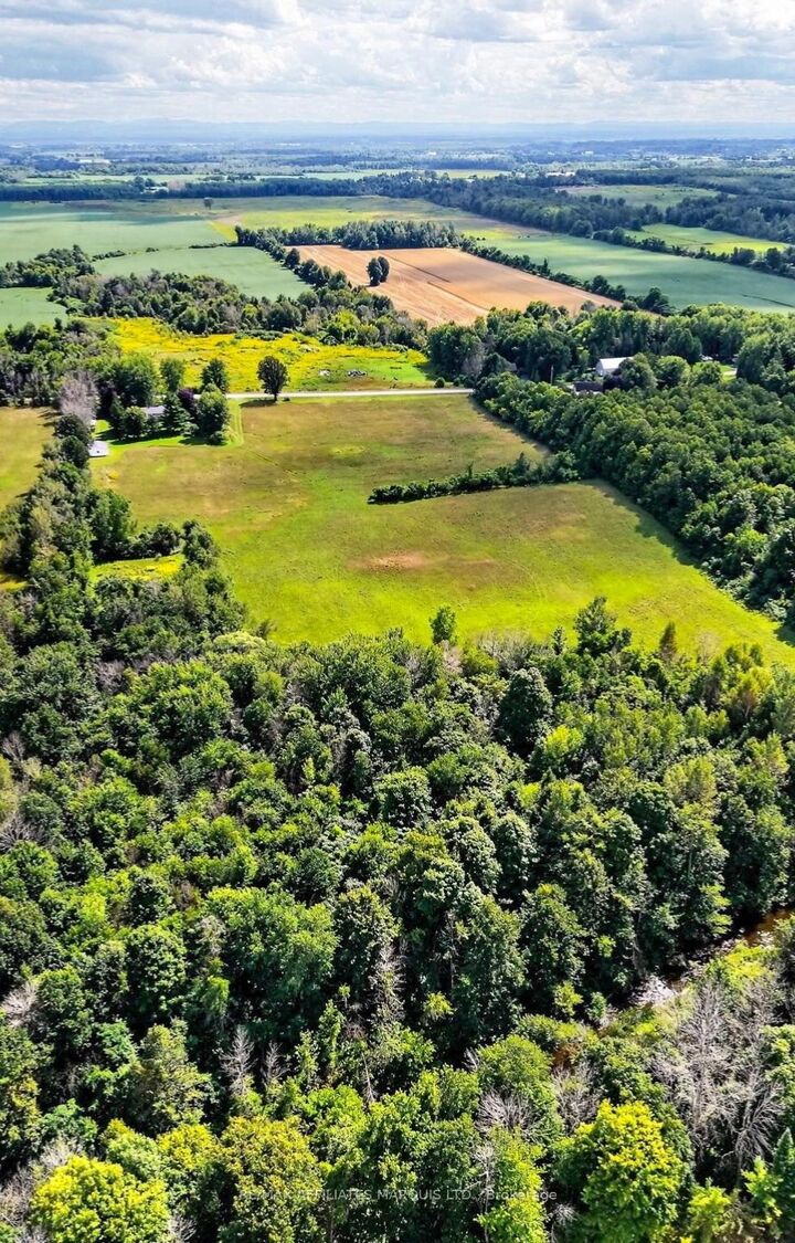 Property Photo:  19485 Glen Road  ON K0C 2J0 