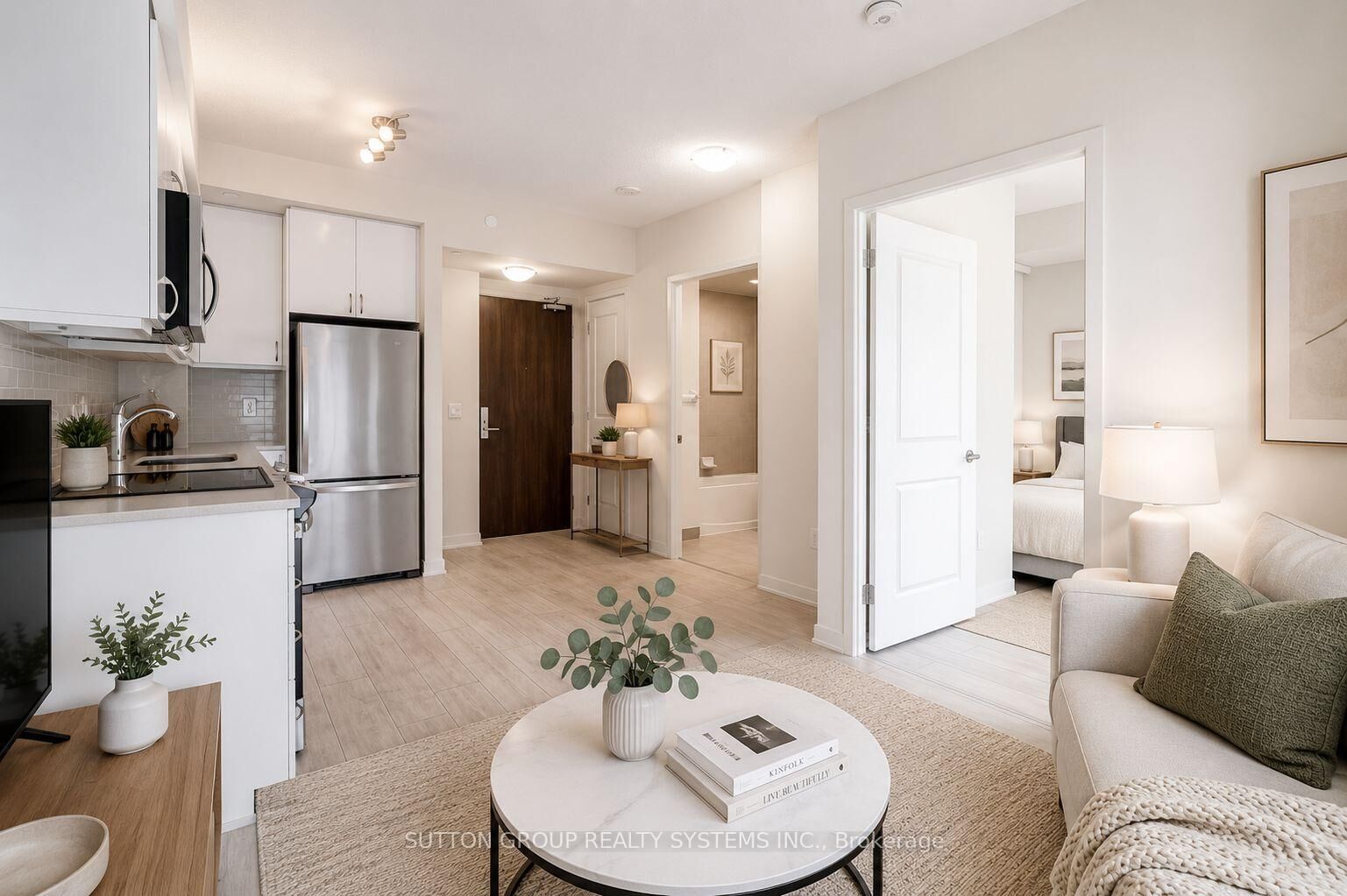 Property Photo: 38 Annie Craig Drive 609 ON M8V 0G9