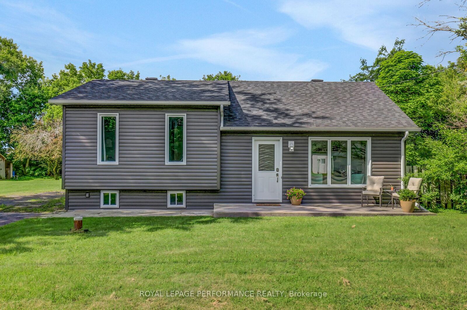 Photo de la propriété:  11 Alyssa Crescent  ON K0A 2R0 