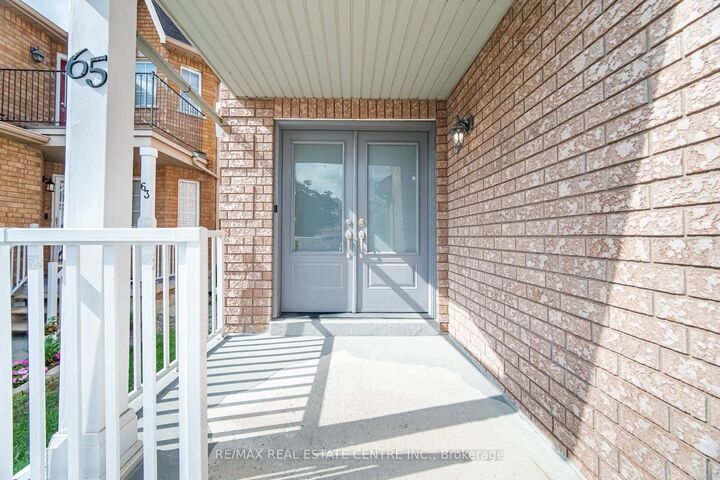 Property Photo: 65 Coolspring Crescent ON L7E 1W7