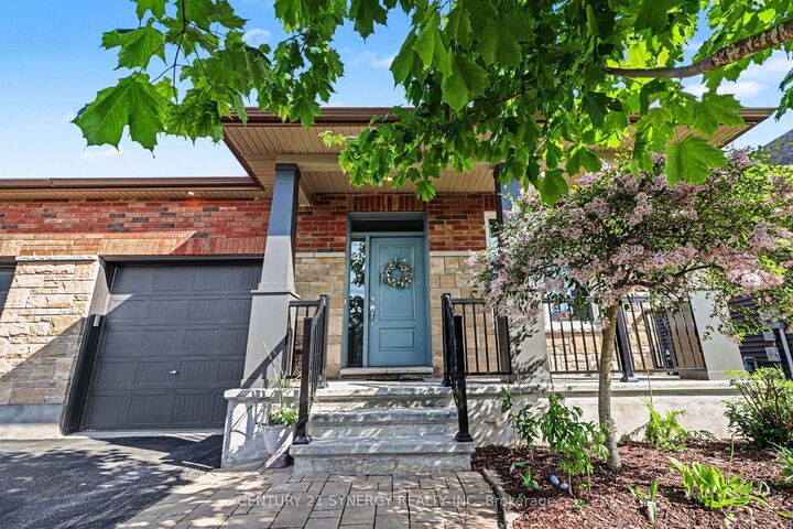 Property Photo:  129 Boxcar Crescent  ON K4R 0C4 
