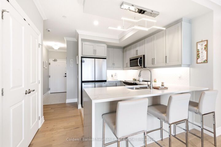 Property Photo: 1880 Gordon Street 401 ON N1L 0P6