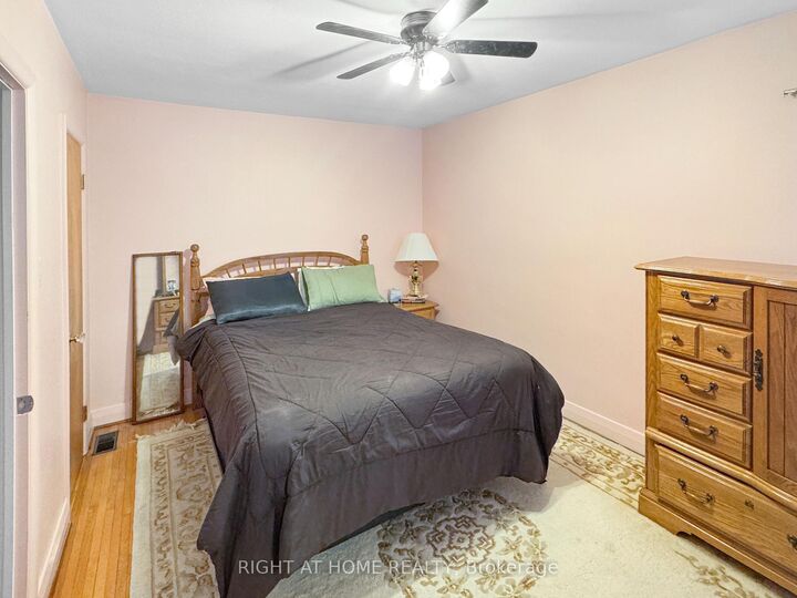 Property Photo: 326 Avondale Road ON N5W 5B3