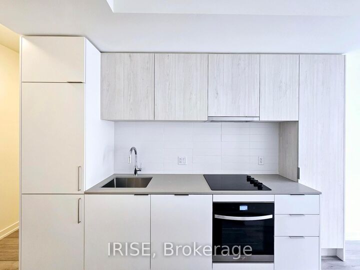 Property Photo:  89 Church Street 607  ON M5C 0B7 