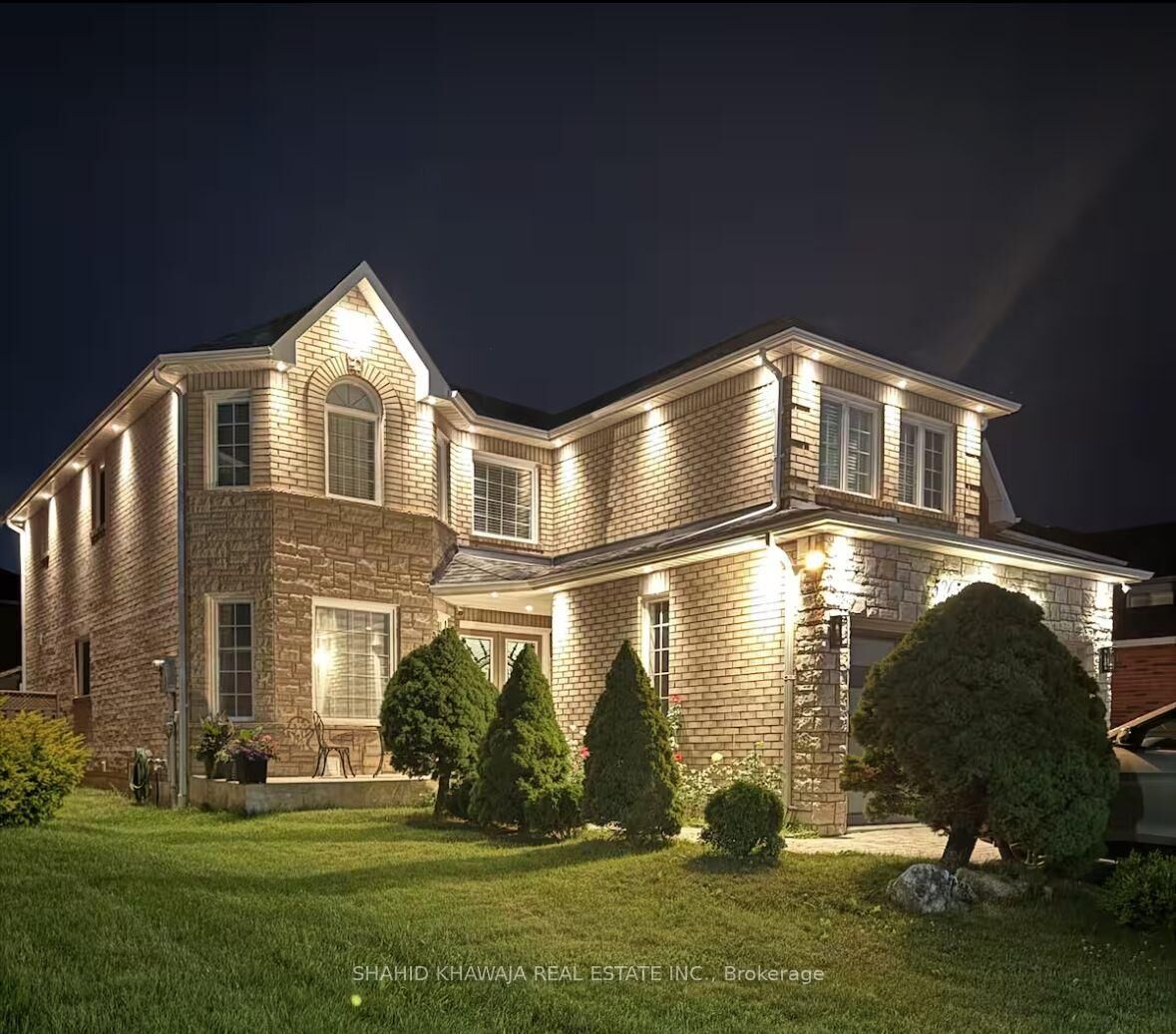 Property Photo:  5365 Fallingbrook Drive Bsmt  ON L5V 1P7 
