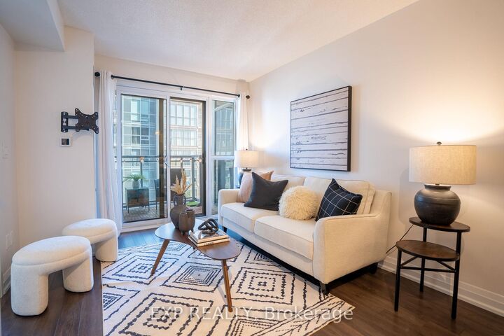Property Photo: 20 Meadowglen Place 2410 ON M1G 0A9