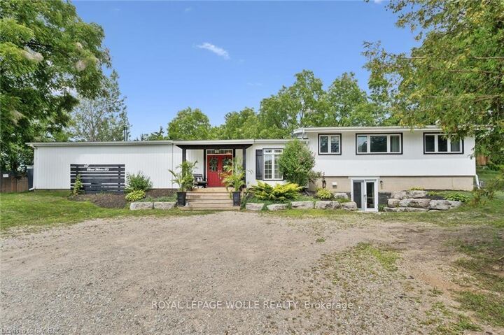 Property Photo: 647 Brant Waterloo Road ON N0B 1E0