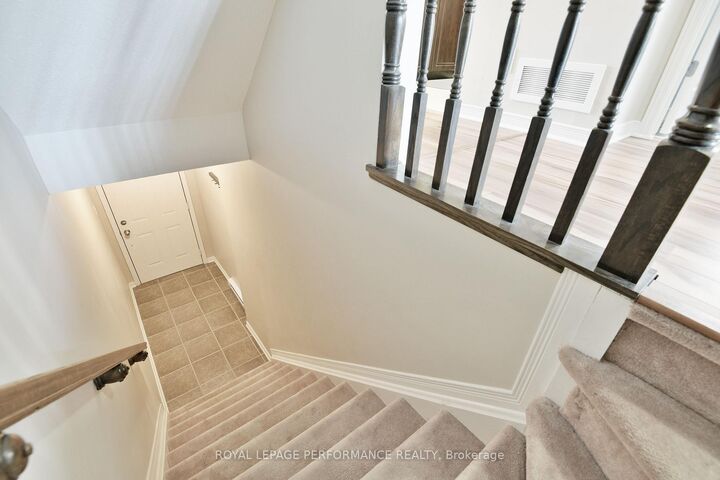 Property Photo:  125 Keltie Private 1  ON K2J 0A1 