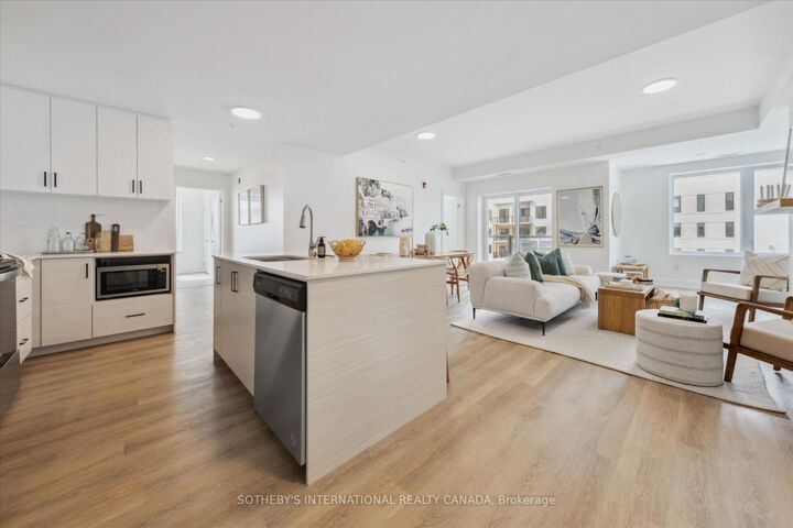 Property Photo:  19B West Street N 201  ON K0M 1N0 