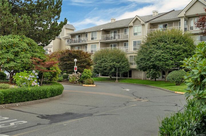 155 Erickson Rd #109 — photo 1