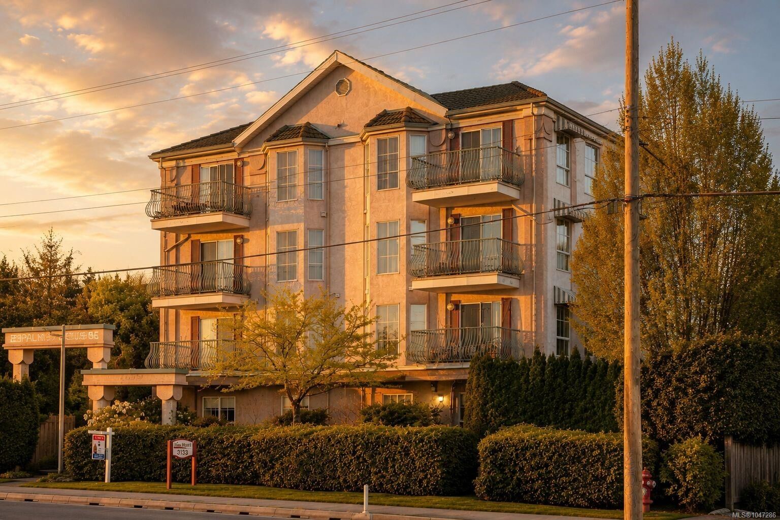 Property Photo: 3133 Tillicum Rd #407 BC V9A 2B4
