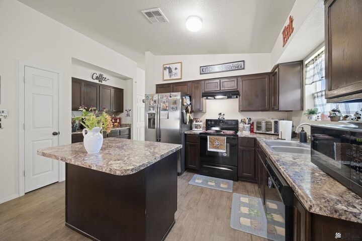 Property Photo:  3828 S Desert Oasis Dr  AZ 85365 