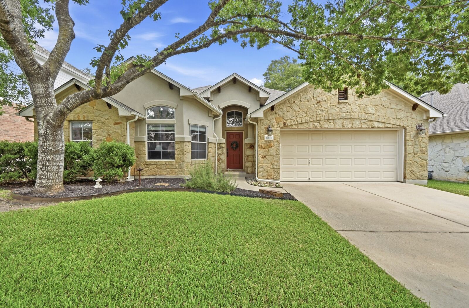 Property Photo: 6413 York Bridge Circle TX 78749