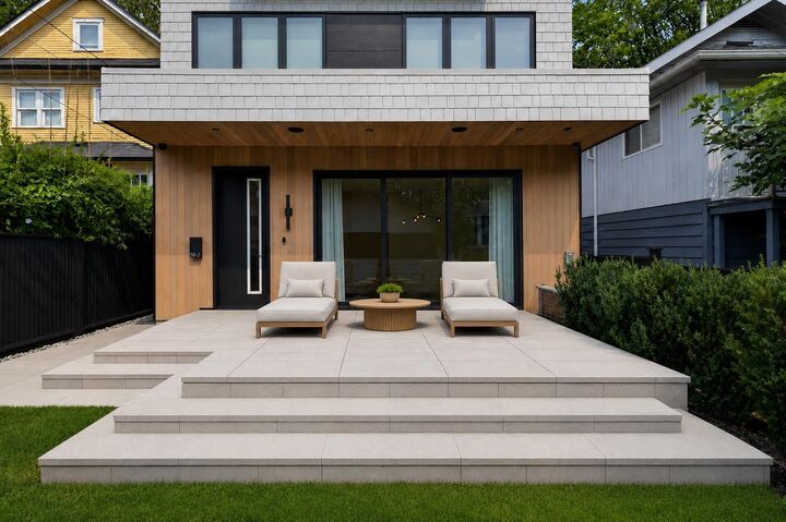 Property Photo: 58 E 40th Avenue 2 BC V5W 1L4