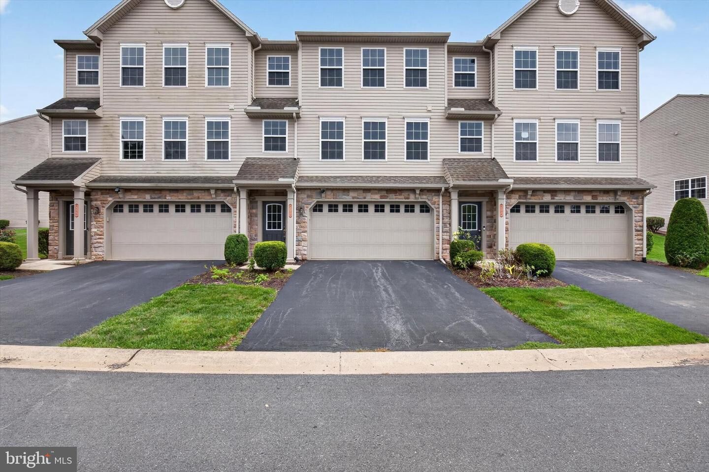 Property Photo: 6102 Galleon Drive PA 17050