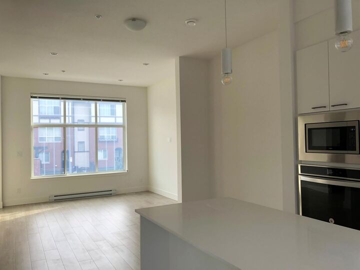 Property Photo: 20852 78B Street 37 BC V2Y 0X6