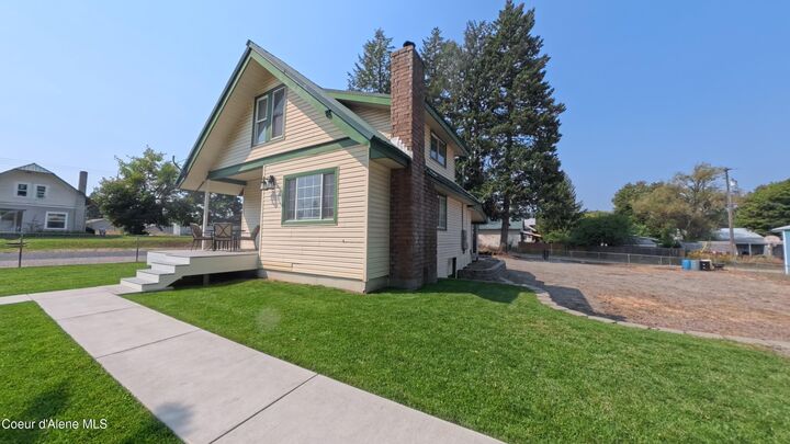 Property Photo:  32329 N 6th Ave  ID 83869 