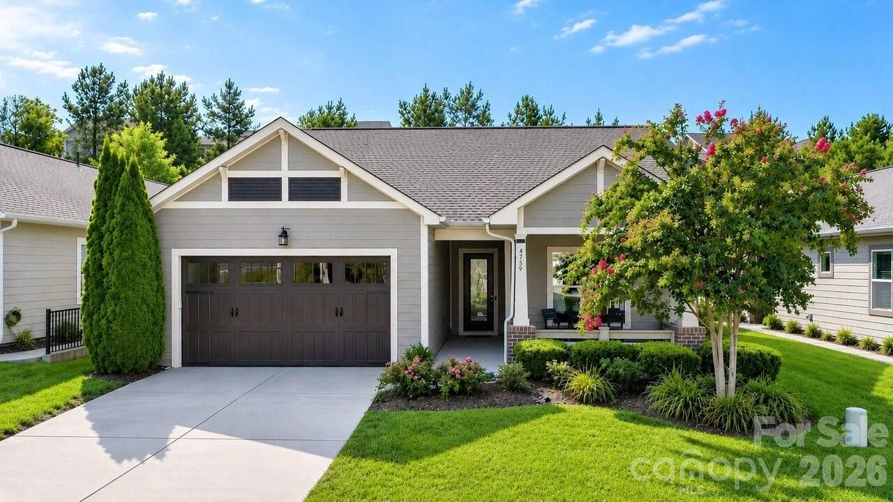 Property Photo: 4759 Looking Glass Trail NC 28037