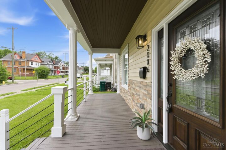 Property Photo: 2006 Clarion Avenue OH 45207