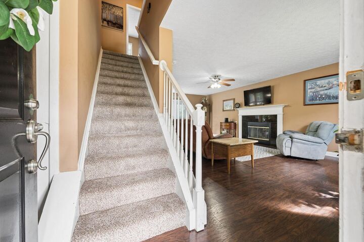 Property Photo:  6240 Wrothston Drive  OH 43228 