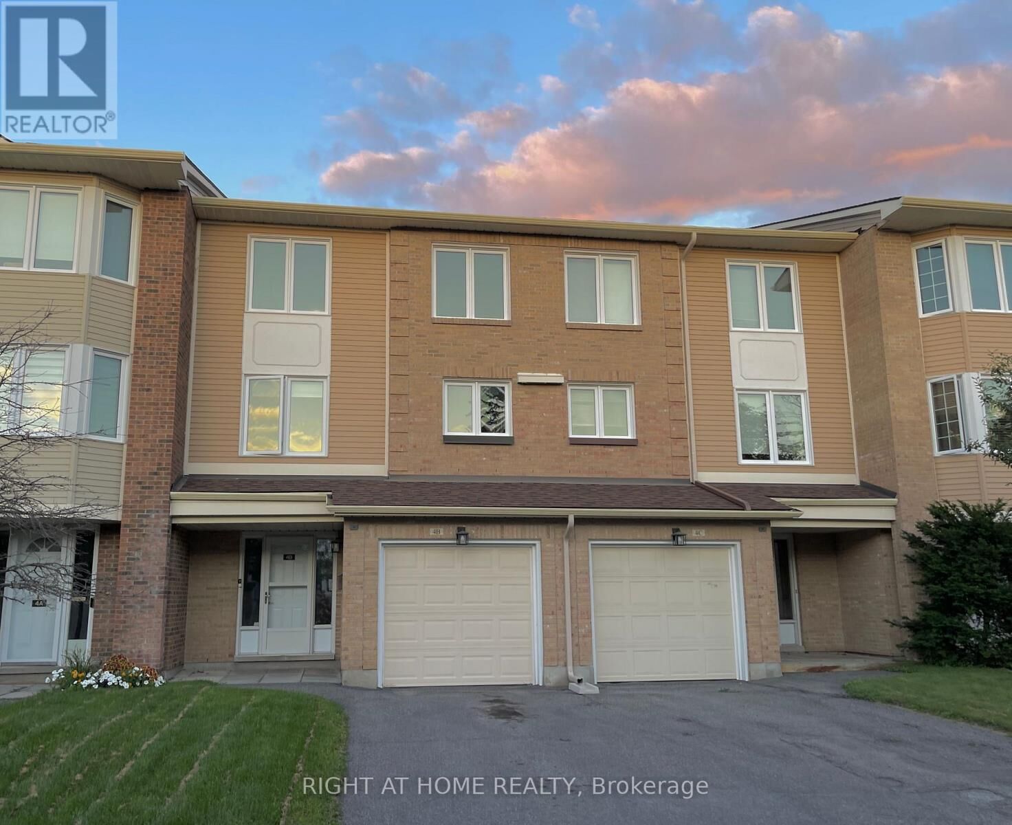Property Photo:  4B Millrise Lane  ON K2G 5E5 