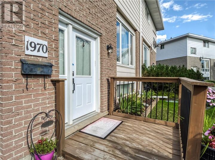 Property Photo:  1970 Melbourne Street  ON P3A 4Y4 