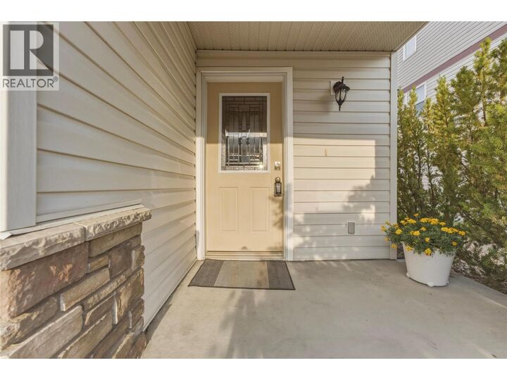 Property Photo: 5901 Heritage Drive 10 BC V1H 1Z5