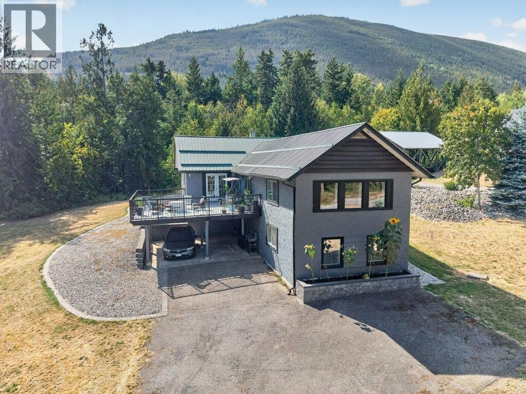 Property Photo: 411 Christison Road Southwest BC V1E 3B4