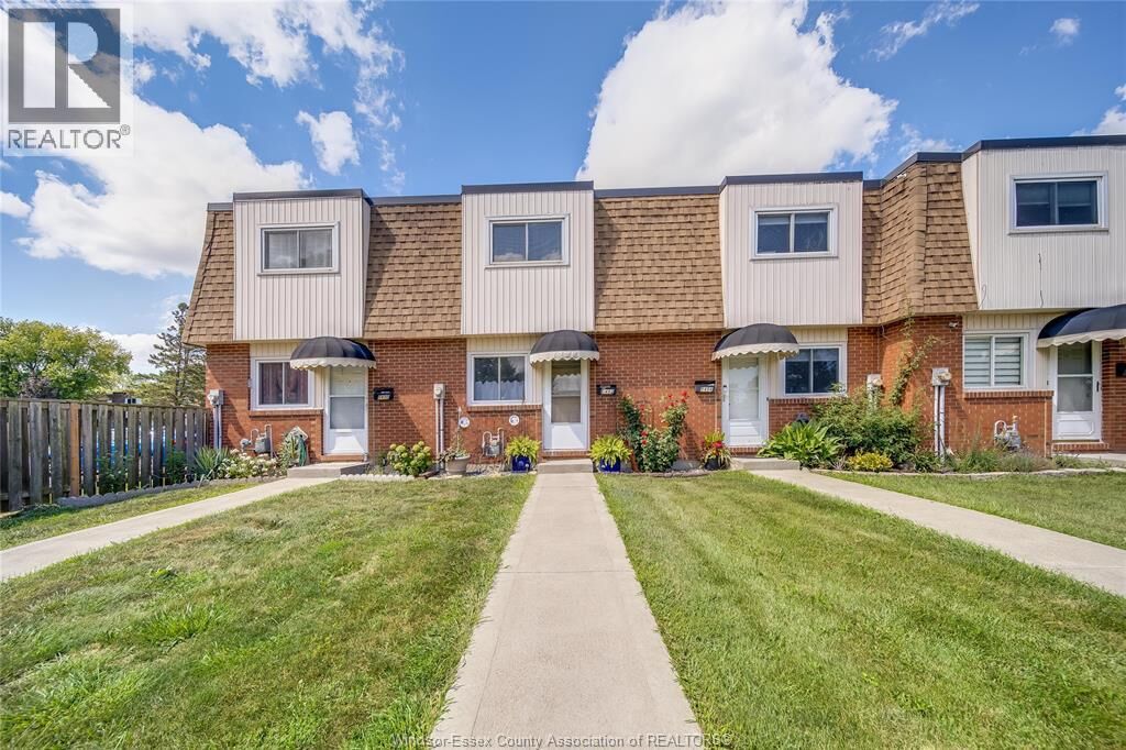 Property Photo:  5492 Lassaline Ave #4  ON N8T 1A8 