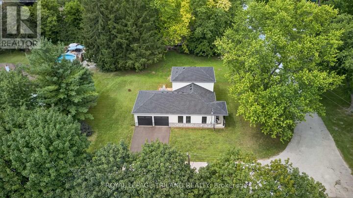 Property Photo: 4397 Mill Crescent ON N0M 1A0