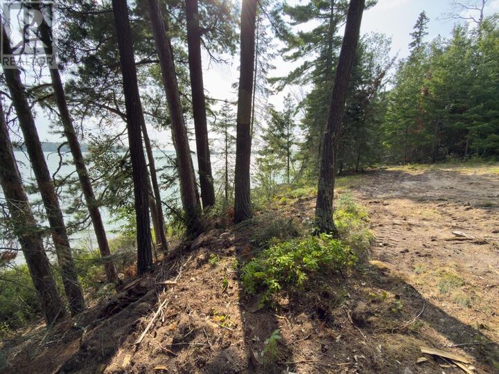 Property Photo:  216 Lobstick Bay Road  ON P0X 1N0 