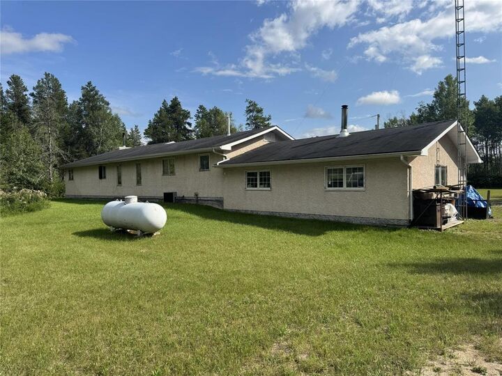 Property Photo:  49074 Corbett Road  MB R5L 0L3 