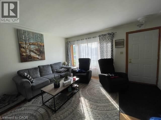 Property Photo:  435 Karn Street  ON N2M 2C3 