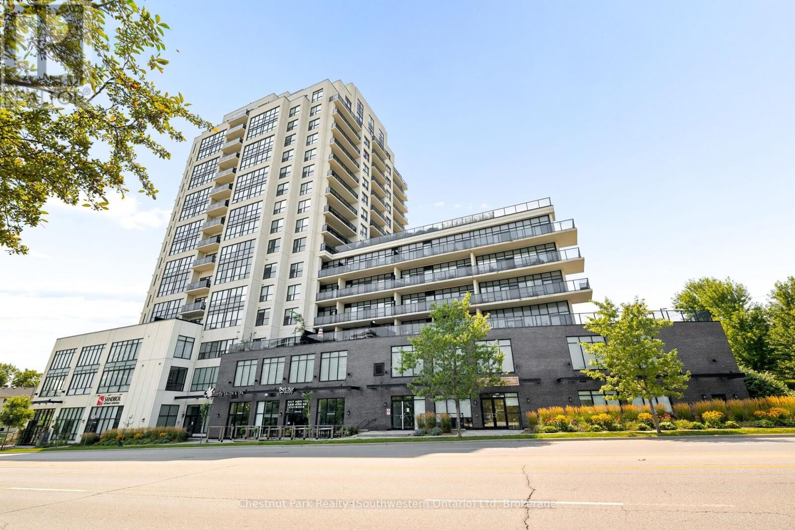Property Photo:  150 Wellington Street East 1503  ON N1H 0B5 