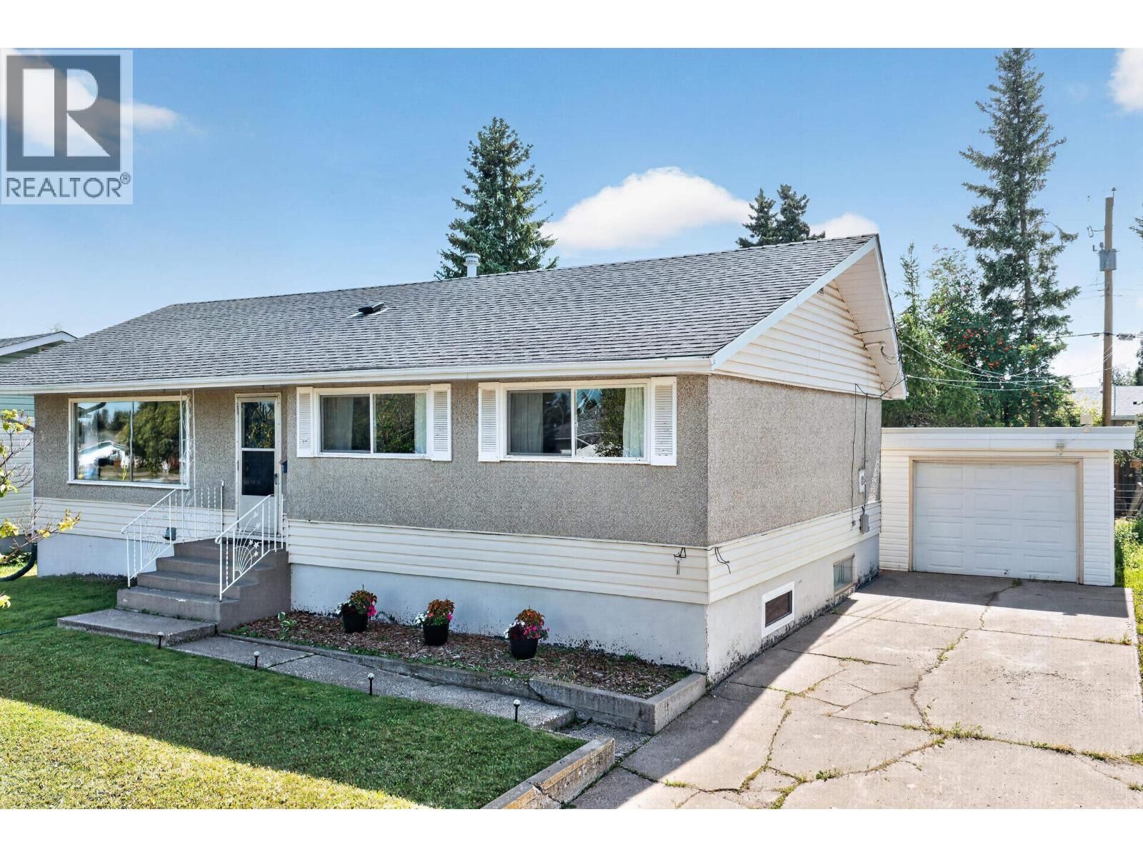 Property Photo: 9611 108 Avenue BC V1J 2P9
