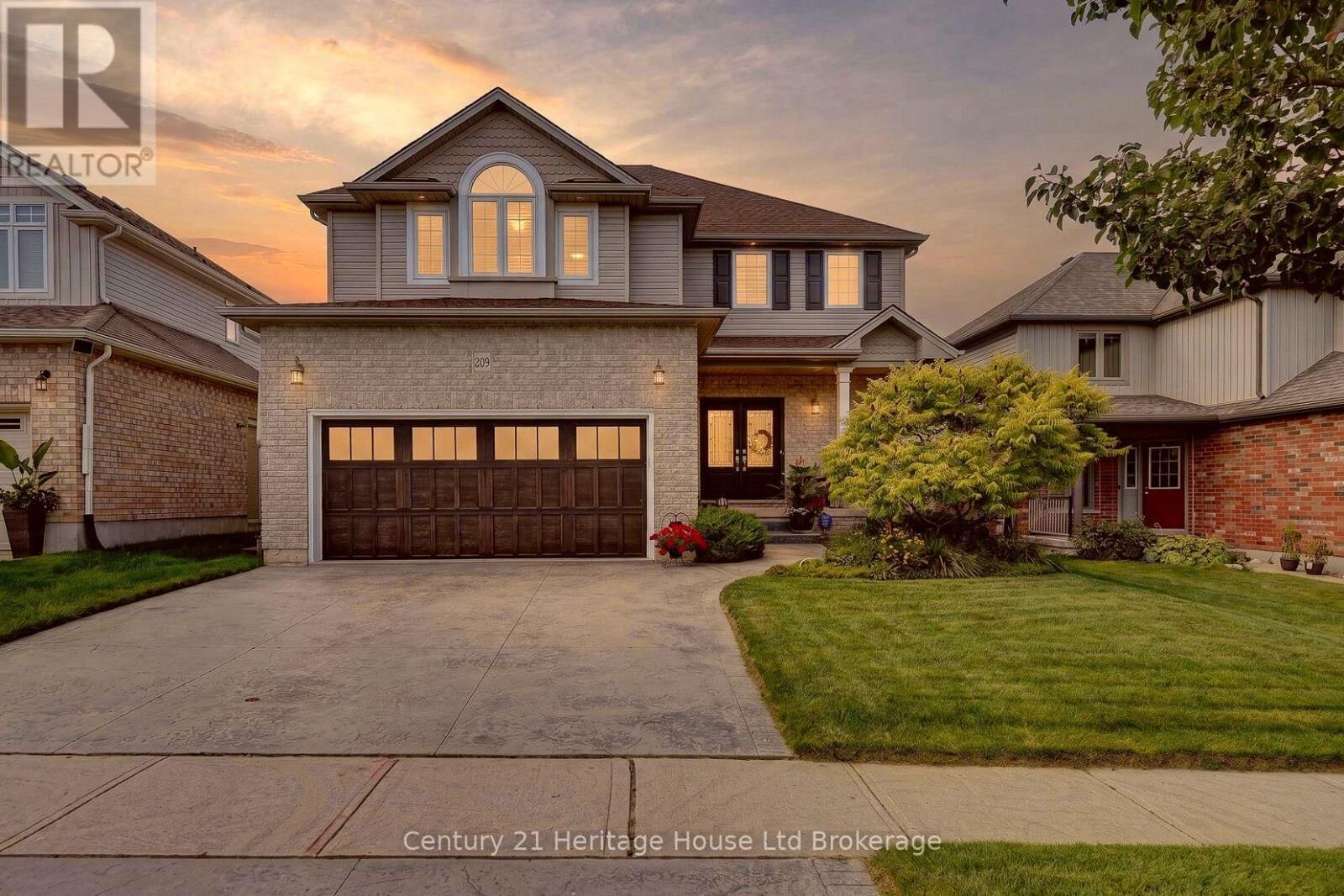 Photo de la propriété: 209 Munnoch Boulevard ON N4T 1V7